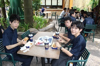 Singapore Malaysia (1).jpg