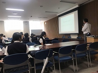 東京外語大学 (1).jpg