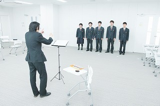 chorus (4).jpg