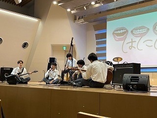 image4.jpg
